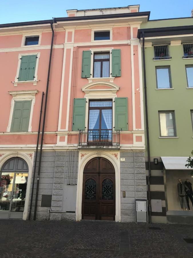 Casa Nika Leilighet Riva del Garda Eksteriør bilde